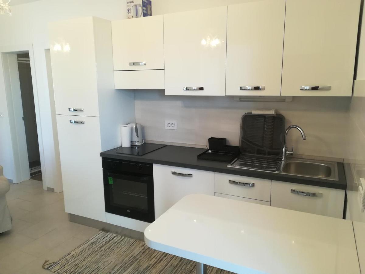 נין Apartment Rossella מראה חיצוני תמונה