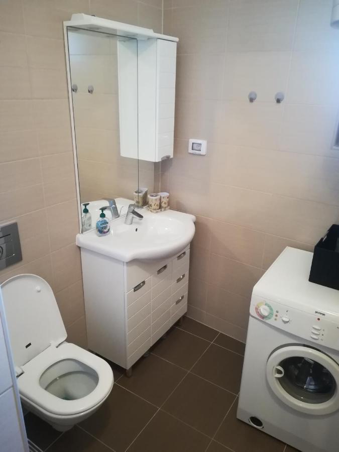 נין Apartment Rossella מראה חיצוני תמונה