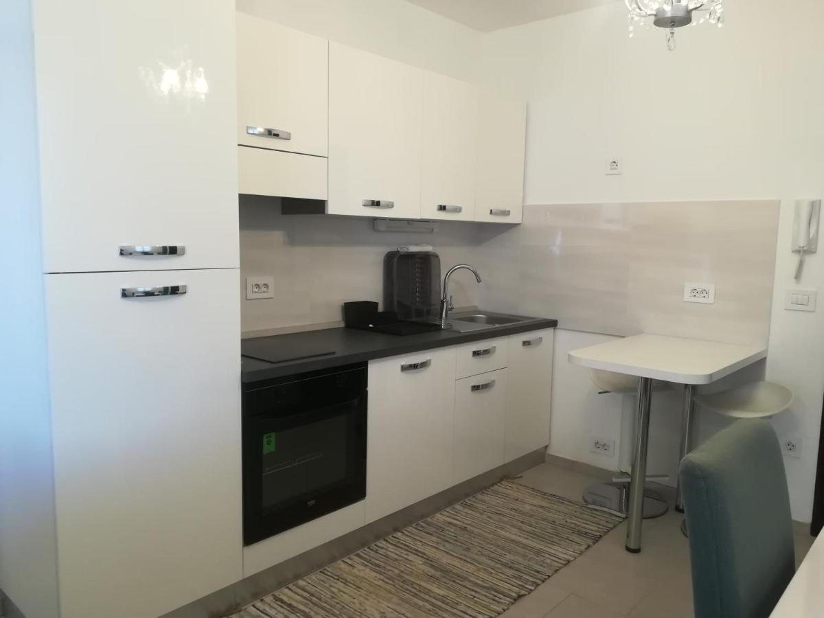 נין Apartment Rossella מראה חיצוני תמונה