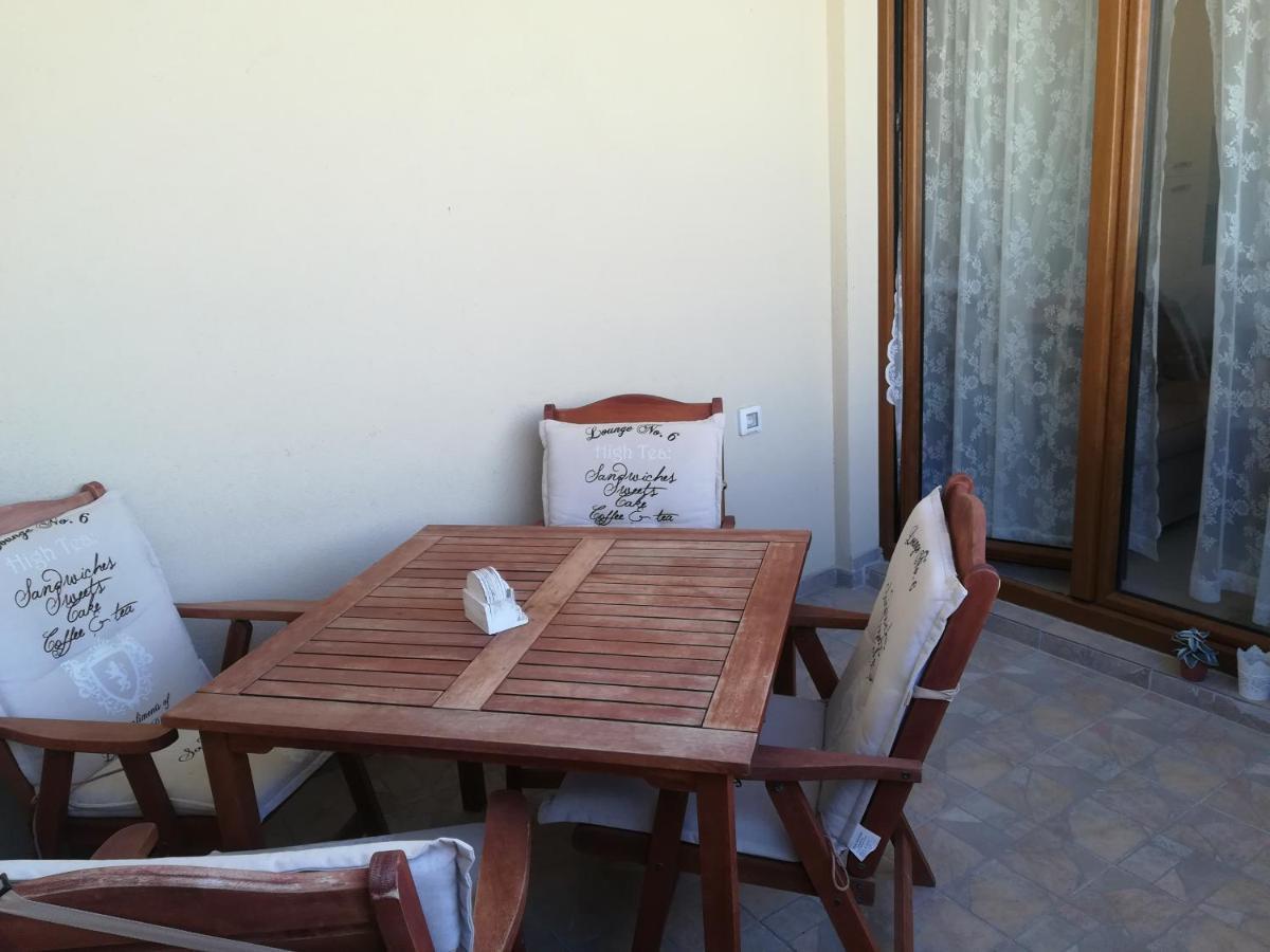 נין Apartment Rossella מראה חיצוני תמונה