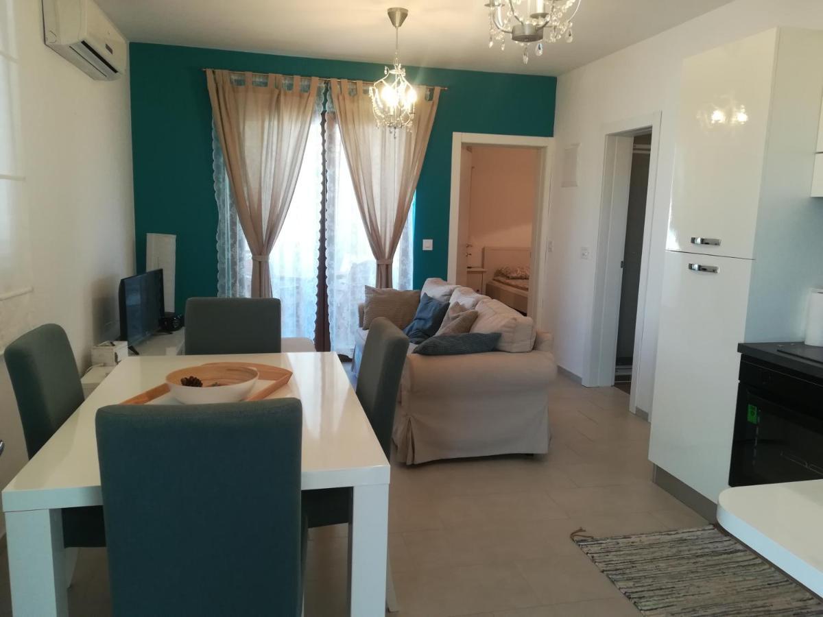 נין Apartment Rossella מראה חיצוני תמונה